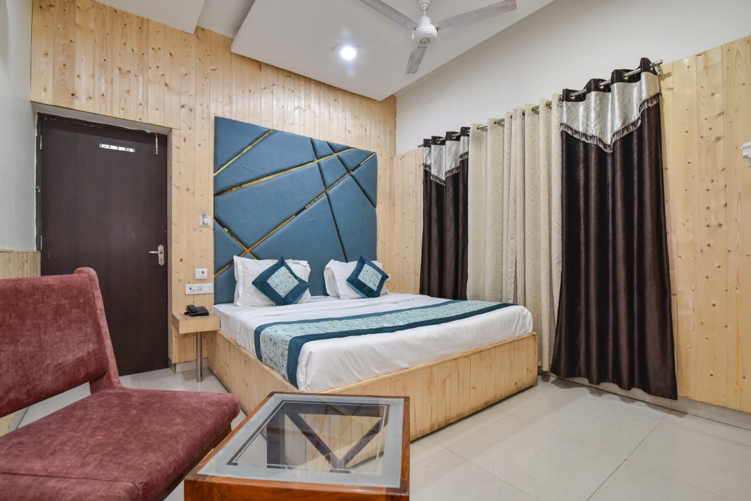 Super Deluxe Room in Hotel Star Metro Inn, Amritsar