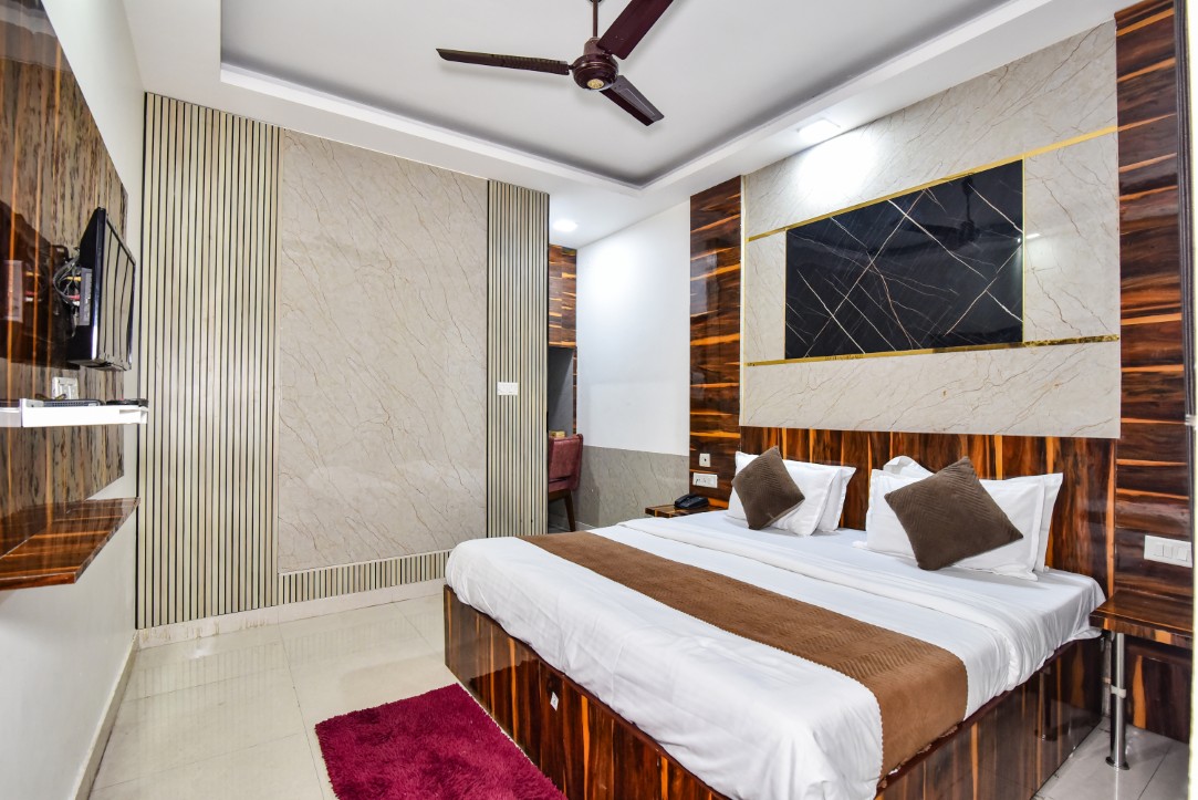 best hotel near golden temple amritsar