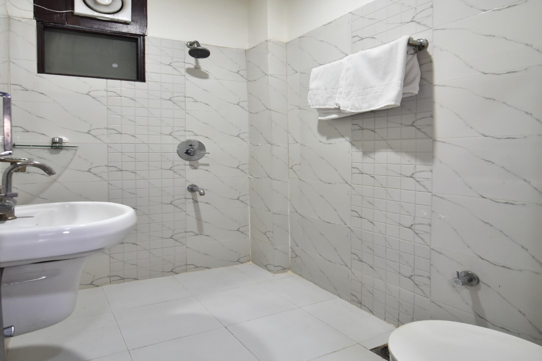 Super Deluxe Room in Hotel Star Metro Inn, Amritsar